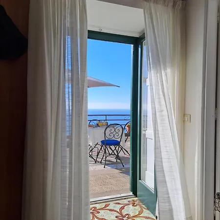 Casa Del Corriere * Positano